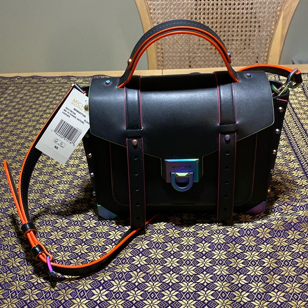Michael Kors Manhattan NWT